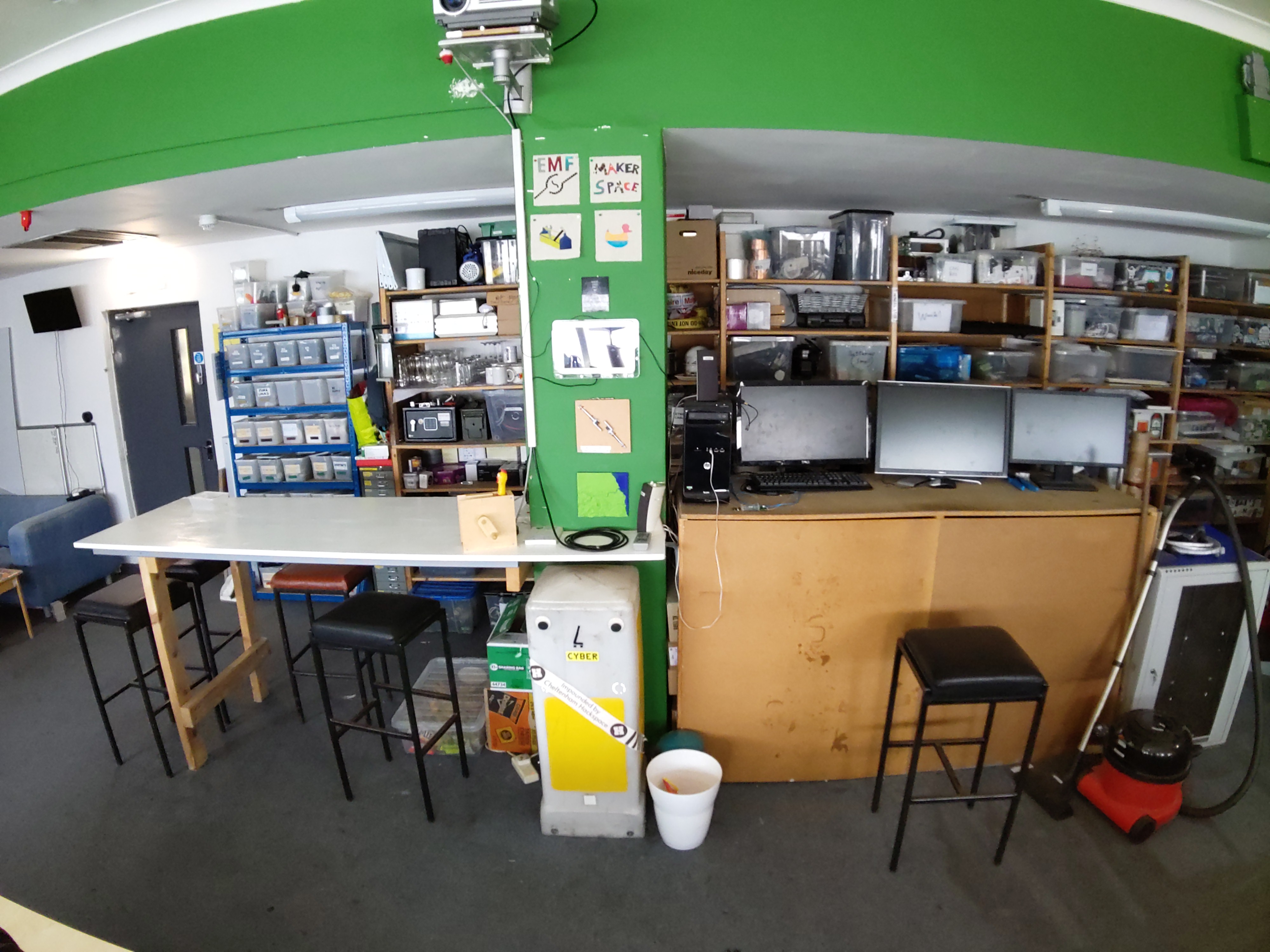 Breakfast bar and radio PC areas